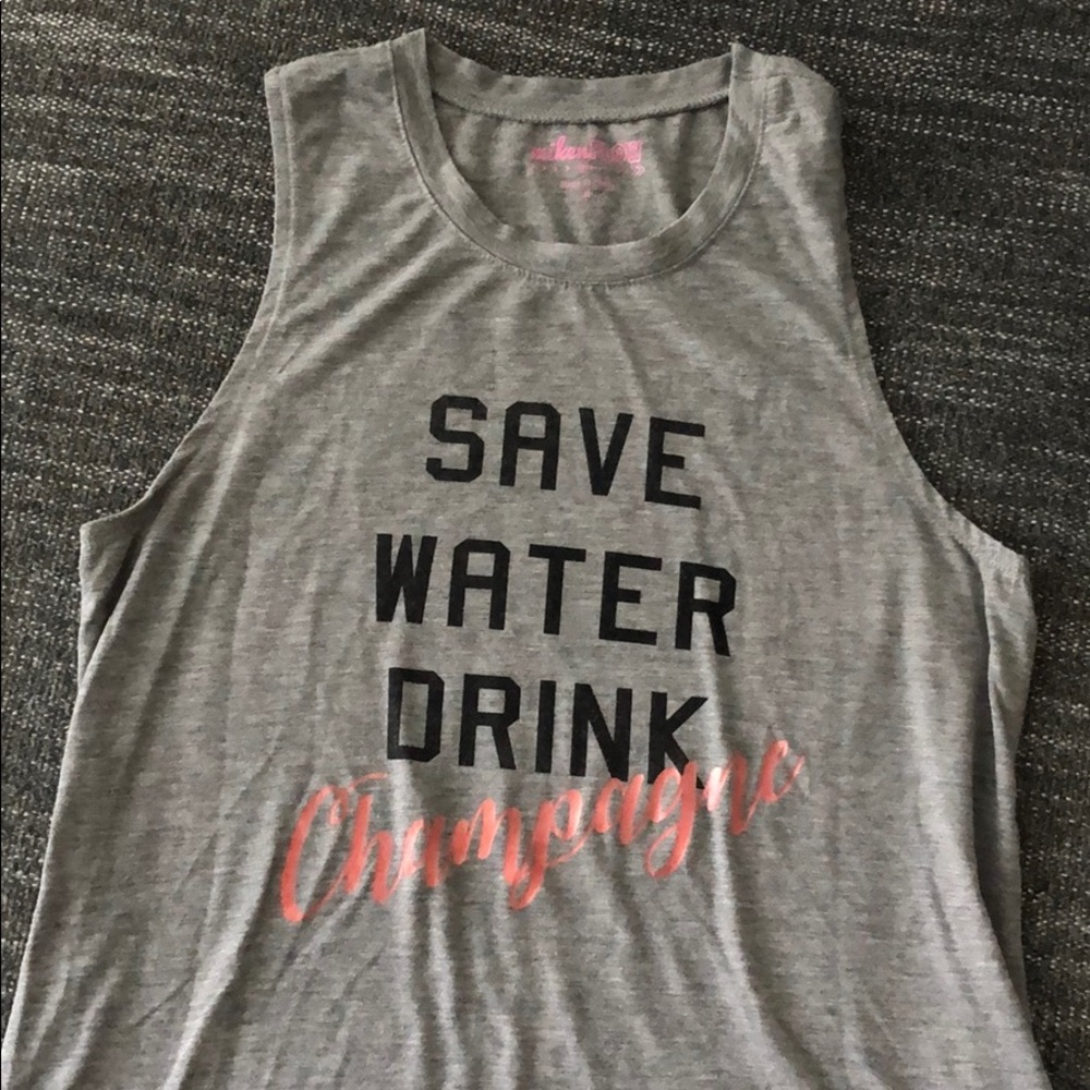 Workout tank size M